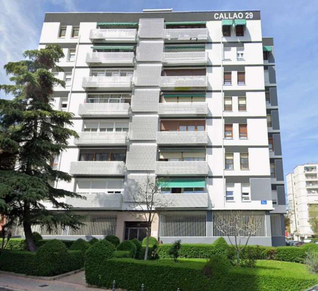 Fachada rehabilitada: Callao 29 · Fuenlabrada